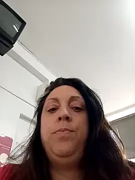 XNaughtysouthlondonMILFXX Image 3