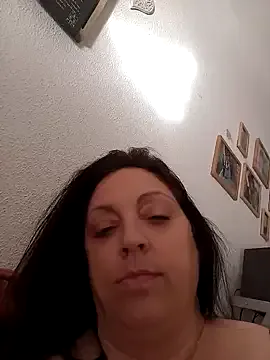 XNaughtysouthlondonMILFXX Image 6