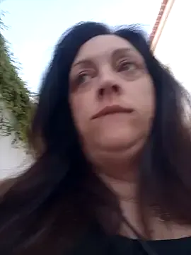 XNaughtysouthlondonMILFXX Image 9