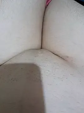 Almmaxxxx – webcam model profile photo Image 9