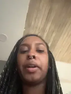 JayJayPink – webcam model profile photo Image 6