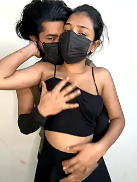 FroggyAnna – webcam model profile photo Image 3