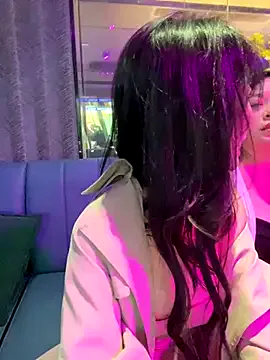 Susu-007 – webcam model profile photo Image 4