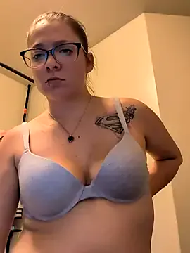 Velvet__vibe – webcam model profile photo Image 16