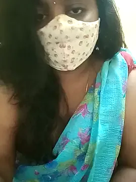 play_sex2023 – webcam model profile photo Image 4