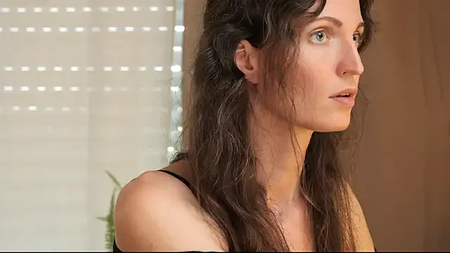 Sexy-Milla – webcam model profile photo Image 10