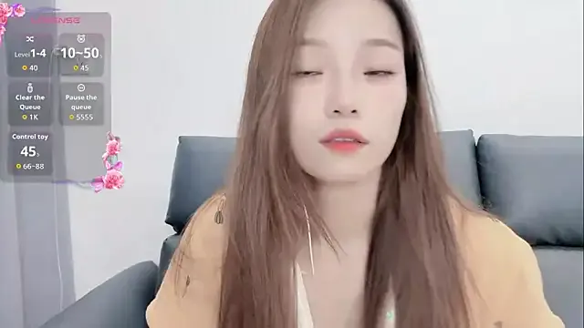 zoyarathore – webcam model profile photo Image 8