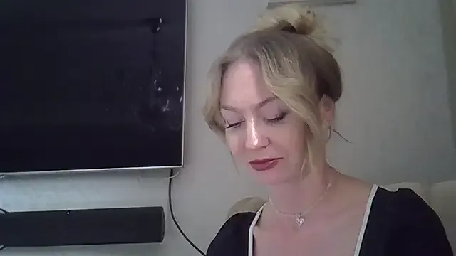 ZarinaSwift Image 14